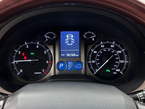 Used 2018 Lexus GX 460 image 16
