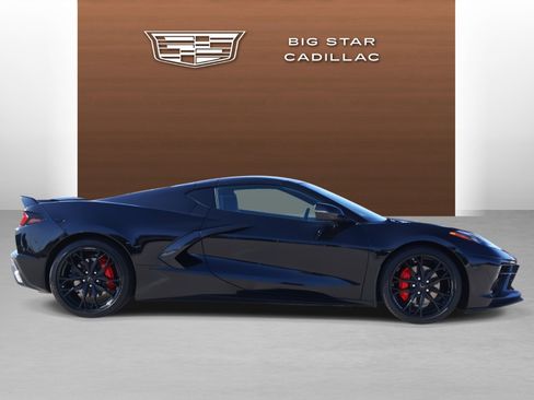 Used 2023 Chevrolet Corvette Stingray Preferred Cpe w/ 2LT image 6