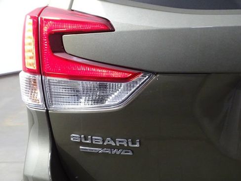 Used 2022 Subaru Forester Limited w/ Popular Package #3 image 45