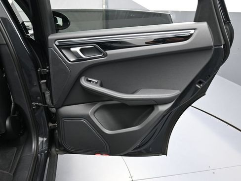 Certified 2023 Porsche Macan Turbo AWD/4WD image 26