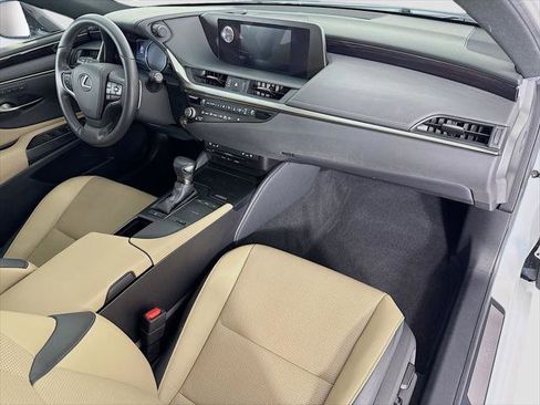 Certified 2021 Lexus ES 350 w/ Premium Package image 17