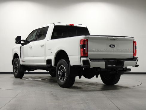 Used 2023 Ford F250 Lariat w/ Tremor Off-Road Package image 6