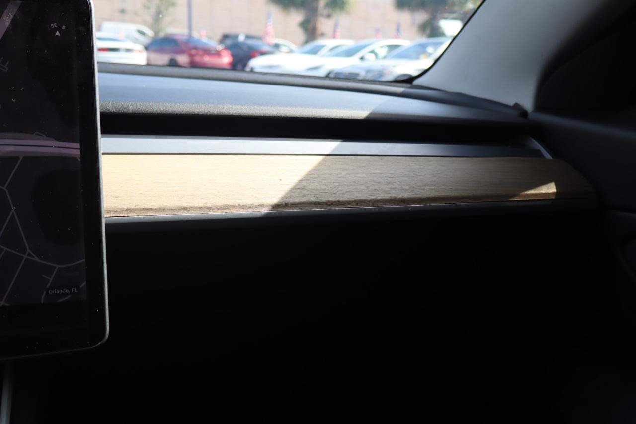Used 2018 Tesla Model 3 Long Range RWD image 24