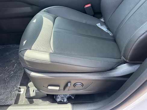 New 2025 Kia Sorento S image 13