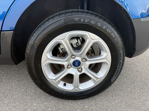 Used 2019 Ford EcoSport SE w/ SE Convenience Package image 12