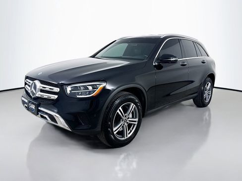 Used 2021 Mercedes-Benz GLC 300 GLC 300 w/ Premium Package image 3
