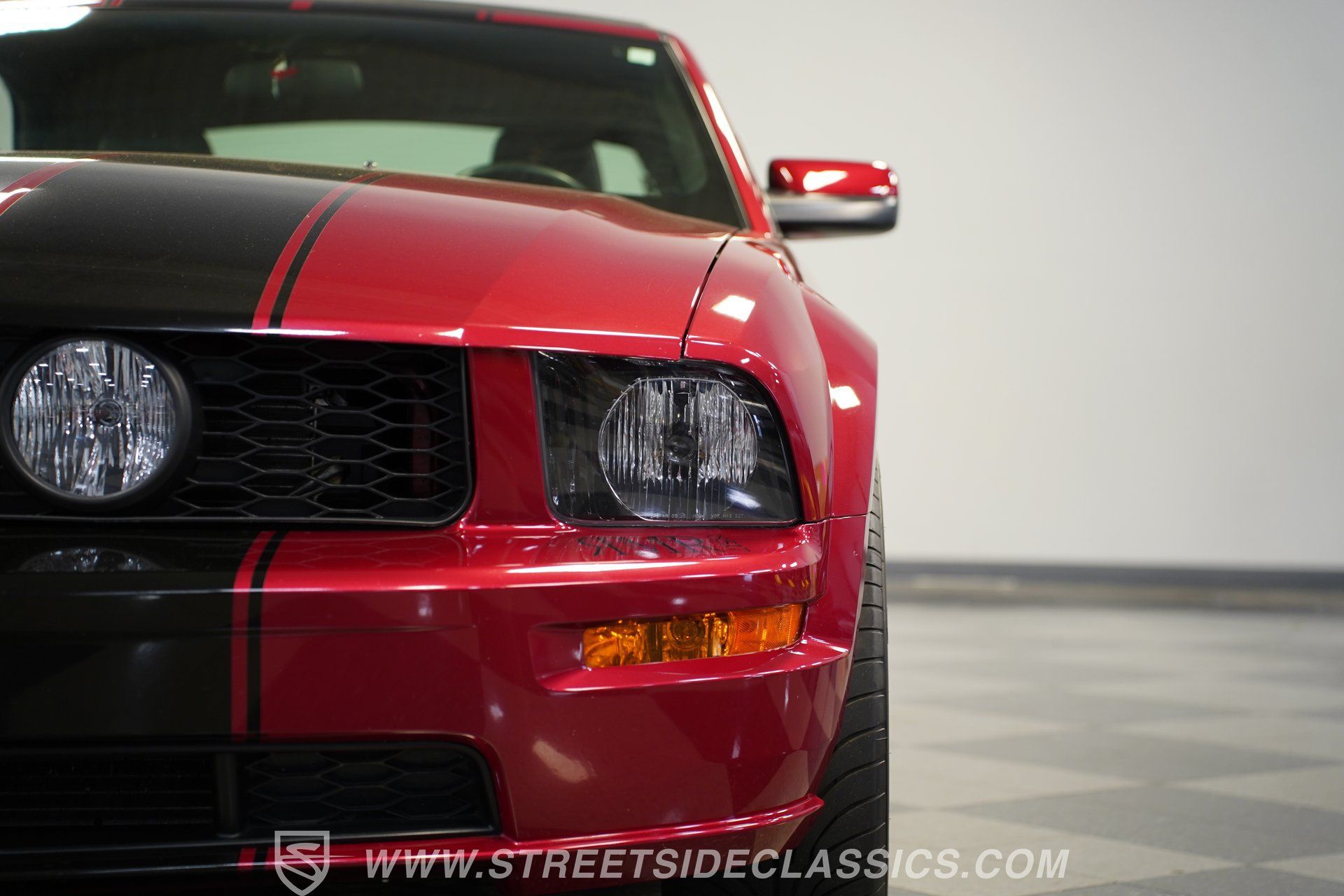 Used 2006 Ford Mustang GT RWD image 21