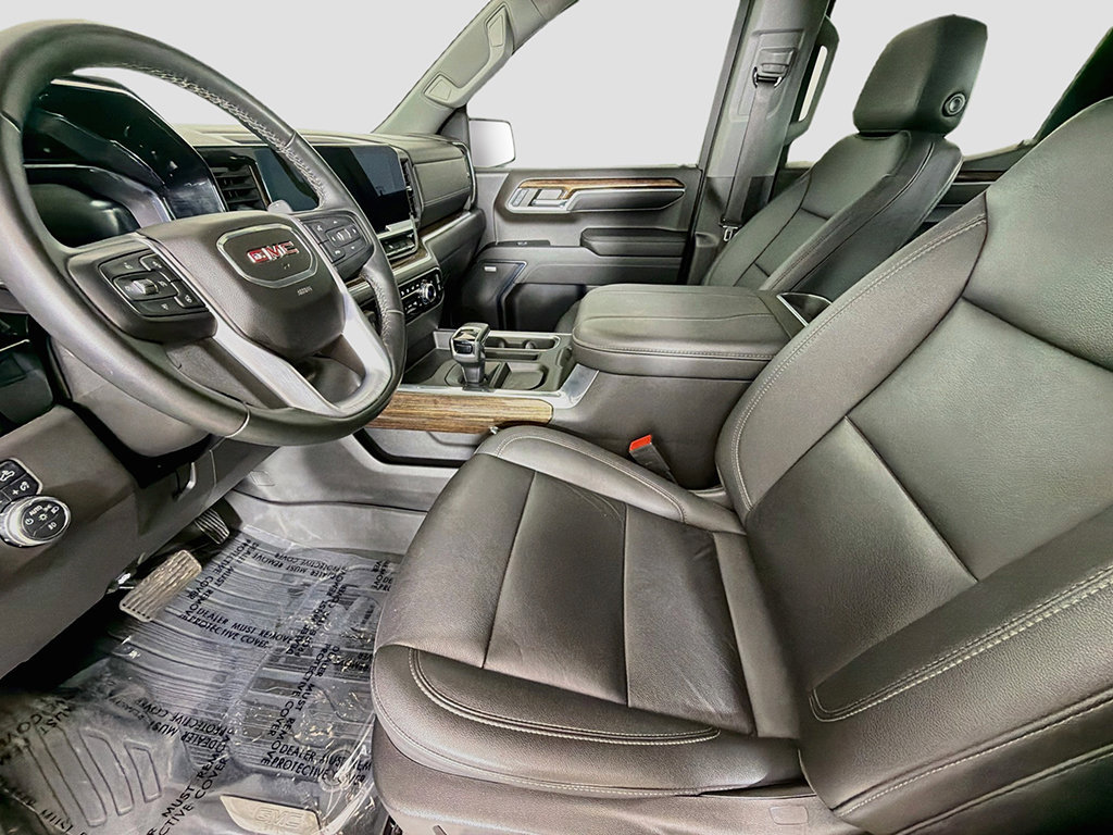 Used 2023 GMC Sierra 1500 Elevation w/ Elevation Premium Package AWD/4WD image 21
