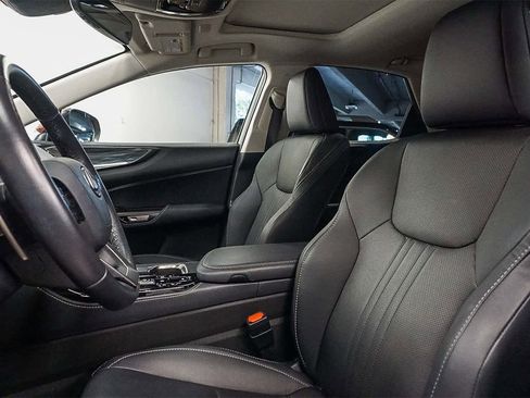 Used 2025 Lexus NX 250 AWD w/ Premium Package image 17