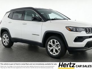 Used 2025 Jeep Compass Latitude video 1