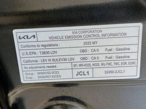 Certified 2025 Kia K4 LX image 32