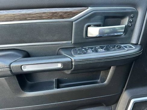 Used 2019 RAM 3500 Laramie image 10