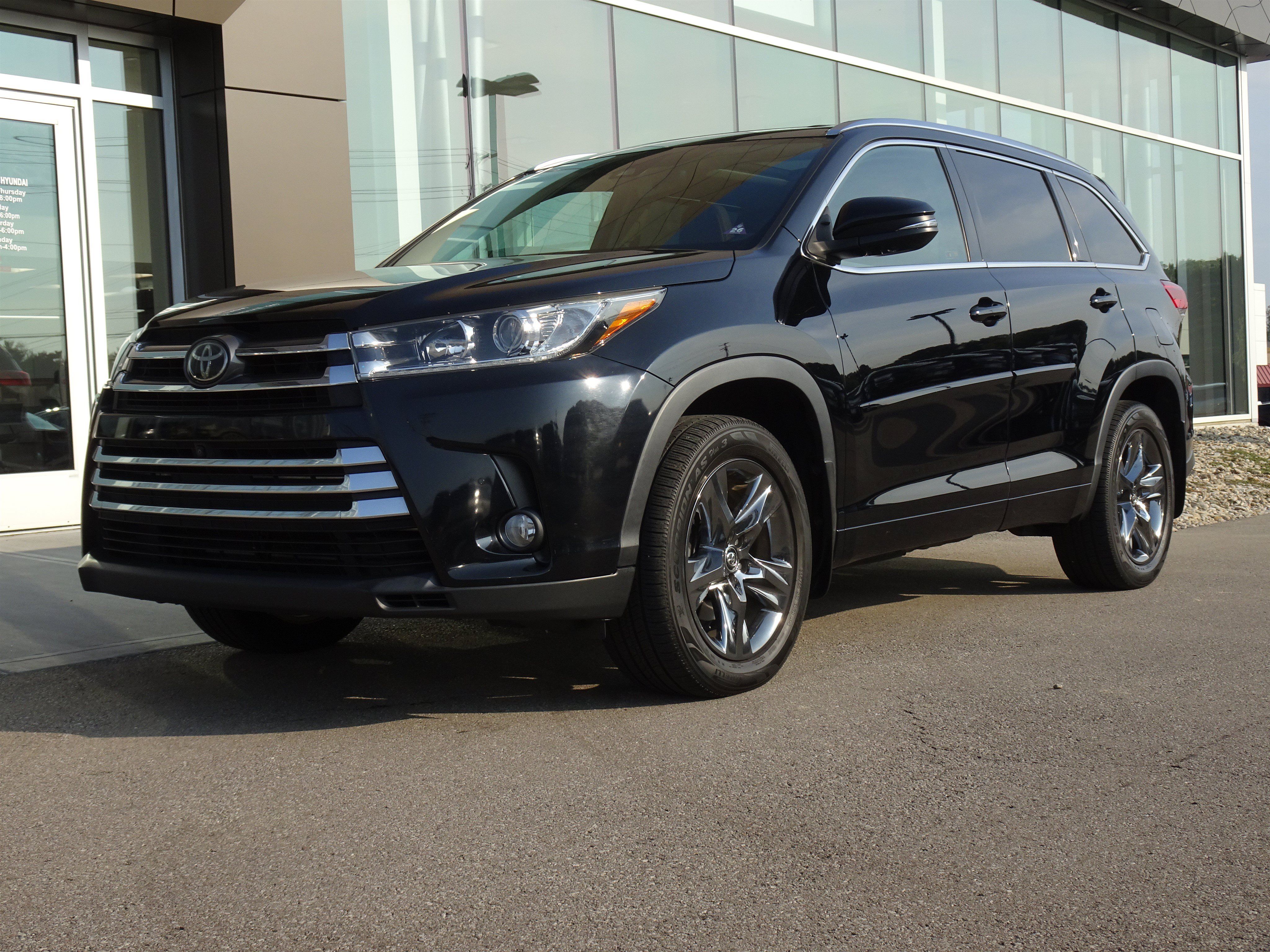 Used 2018 Toyota Highlander Limited Platinum w/ Protection Package #3 AWD/4WD image 1
