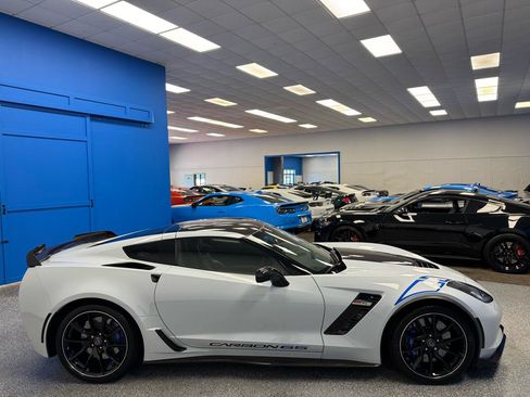 Used 2018 Chevrolet Corvette Z06 w/ Carbon 65 Edition RWD image 8