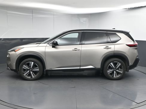 Certified 2023 Nissan Rogue Platinum w/ Platinum Premium Package image 5