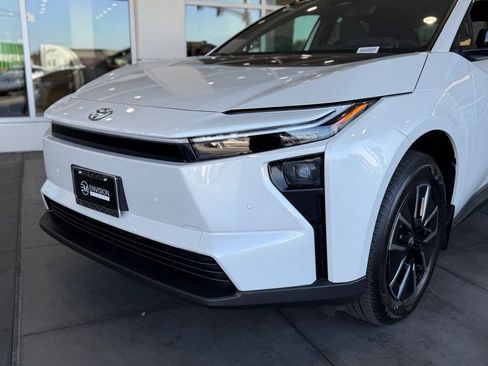 New 2026 Toyota bZ FWD image 3