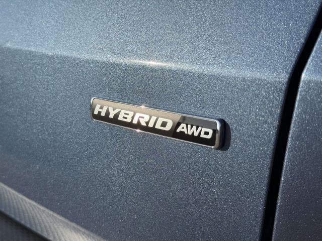 Used 2020 Ford Escape Titanium AWD/4WD image 8