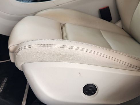 Used 2018 Mercedes-Benz CLA 250 image 26