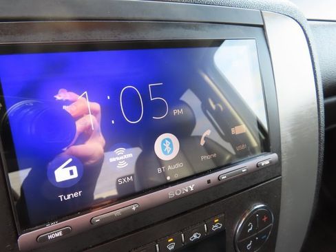 Used 2014 Chevrolet Silverado 3500 LTZ w/ LTZ Plus Package image 20