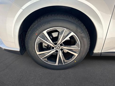 Used 2023 Lexus RX 350 Premium w/ Cold Area Package FWD image 10