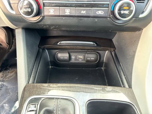 Used 2018 Kia Optima EX w/ Premium Package image 19