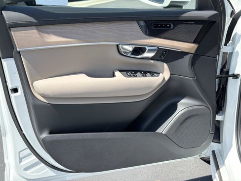 New 2026 Volvo XC90 B6 Plus AWD/4WD image 11