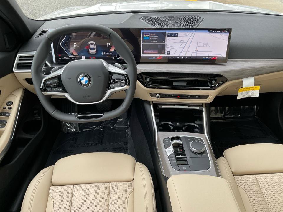 Used 2026 BMW 330i Sedan w/ Convenience Package RWD image 33