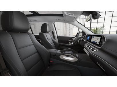 New 2026 Mercedes-Benz GLS 450 4MATIC