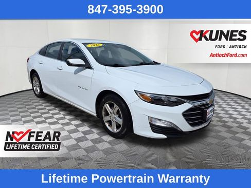 Used 2022 Chevrolet Malibu LT FWD image 1