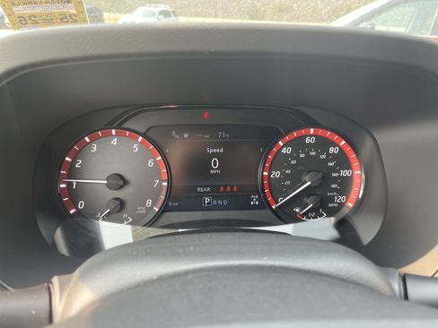 New 2025 Nissan Frontier PRO-4X image 21