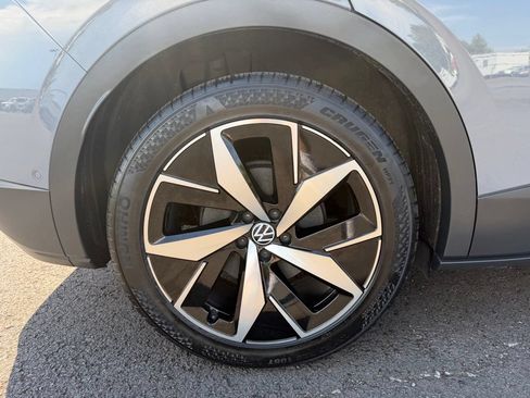 Used 2023 Volkswagen ID.4 Pro S RWD image 9