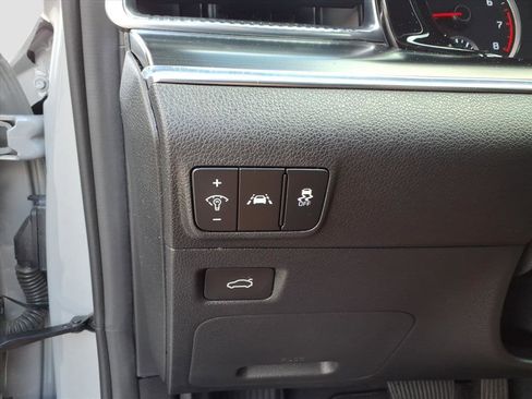 Used 2024 Kia K5 GT w/ GT1 Package image 22