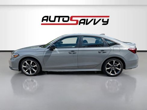 Used 2026 Honda Civic Sport Touring image 4