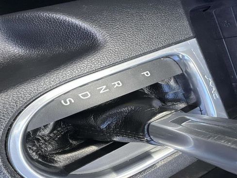 Used 2022 Ford Mustang Premium RWD image 17