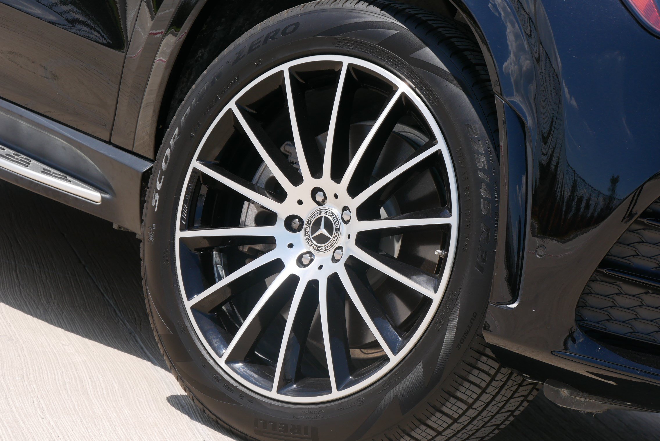 Used 2023 Mercedes-Benz GLE 450 4MATIC image 10