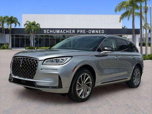 Used 2023 Lincoln Corsair Grand Touring w/ Equipment Group 301A AWD/4WD image 3