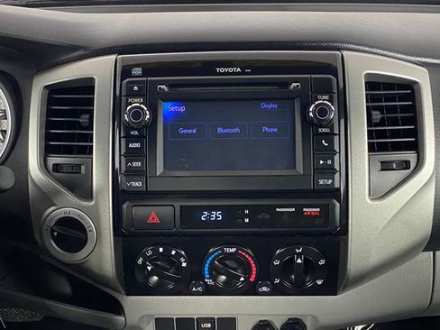 Used 2013 Toyota Tacoma 4x4 Double Cab w/ SR5 Pkg image 14