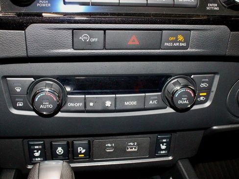 Certified 2024 Nissan Frontier SV w/ SV Convenience Package image 31