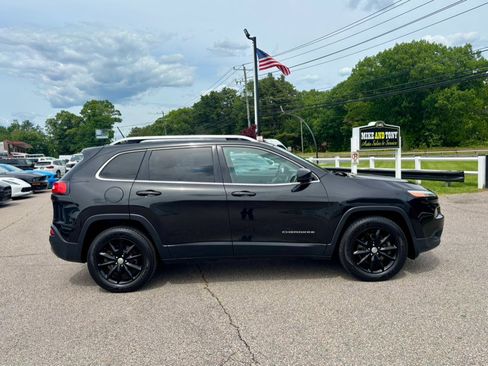 Used 2015 Jeep Cherokee Limited AWD/4WD image 4