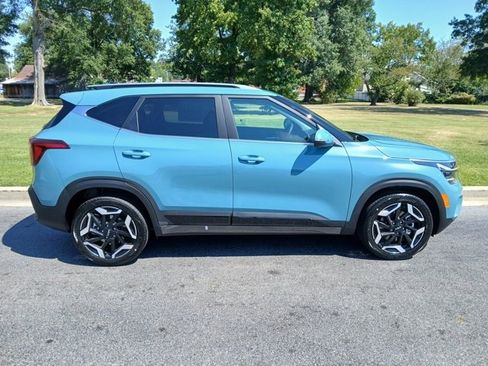 New 2026 Kia Seltos SX w/ SX Sunroof Package image 10