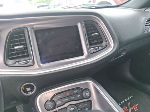 Used 2020 Dodge Challenger R/T Scat Pack RWD image 12
