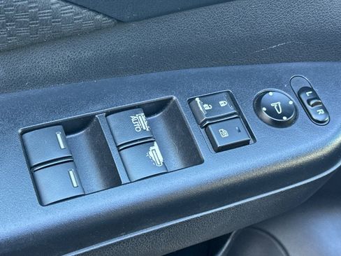 Used 2016 Honda CR-V EX image 12