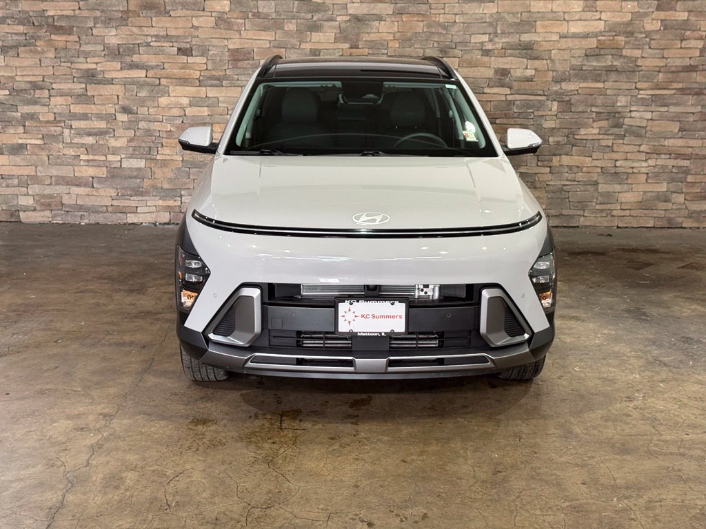 Used 2026 Hyundai Kona Limited AWD/4WD image 2