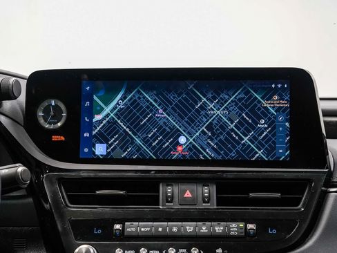 Used 2024 Lexus ES 250 w/ Premium Package AWD/4WD image 14