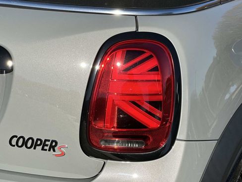 Used 2023 MINI Cooper S image 10