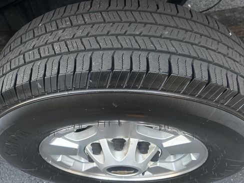 Used 2011 Chevrolet Silverado 2500 LT w/ Interior Plus Package image 21