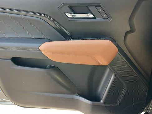 New 2026 GMC Canyon AT4 AWD/4WD image 24