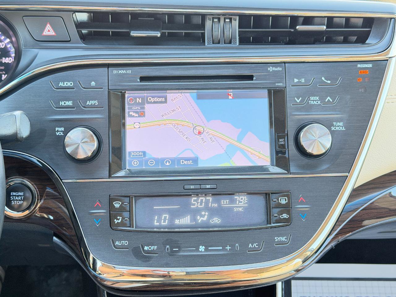 Used 2015 Toyota Avalon XLE Touring FWD image 21