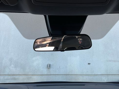 Used 2025 Nissan Altima 2.5 SV image 18