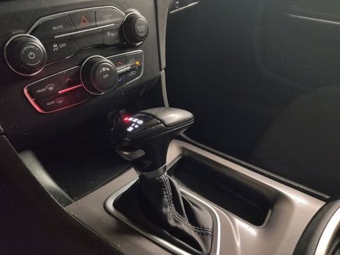 Used 2022 Dodge Charger SXT RWD image 26